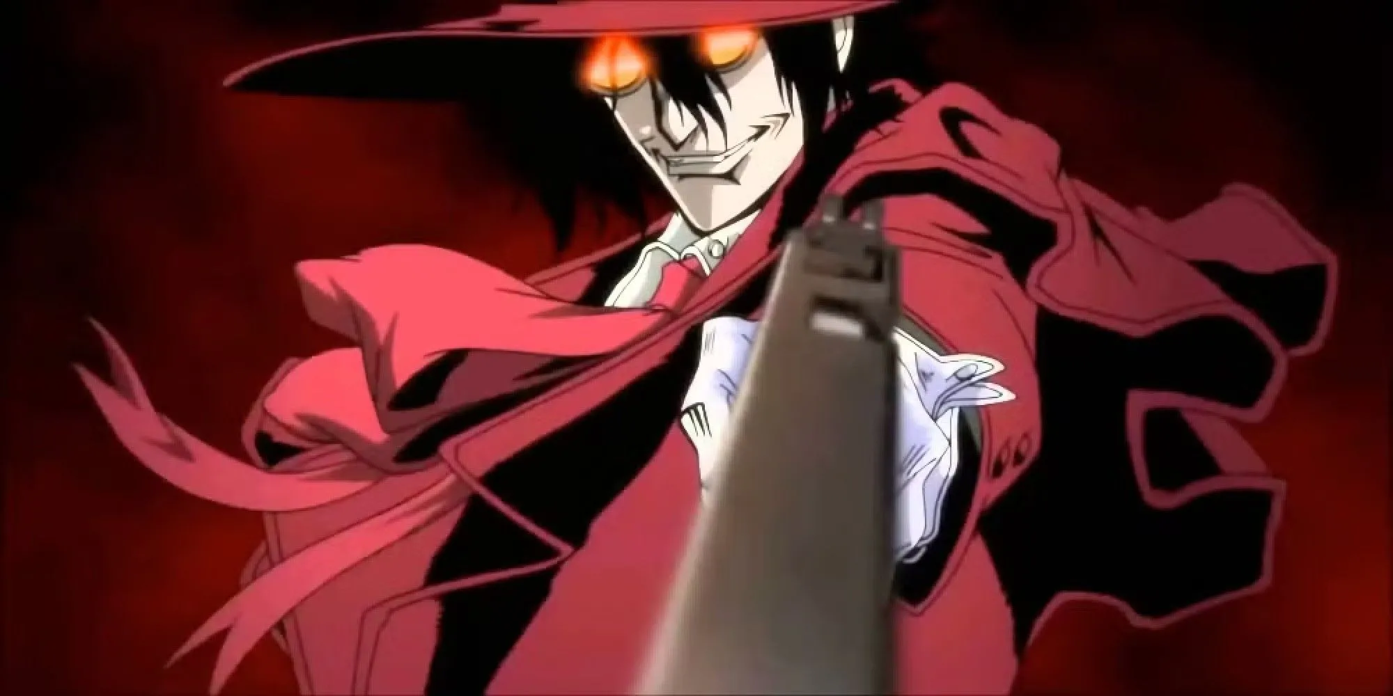 Alucard trong Hellsing Ultimate với nụ cười đáng sợ