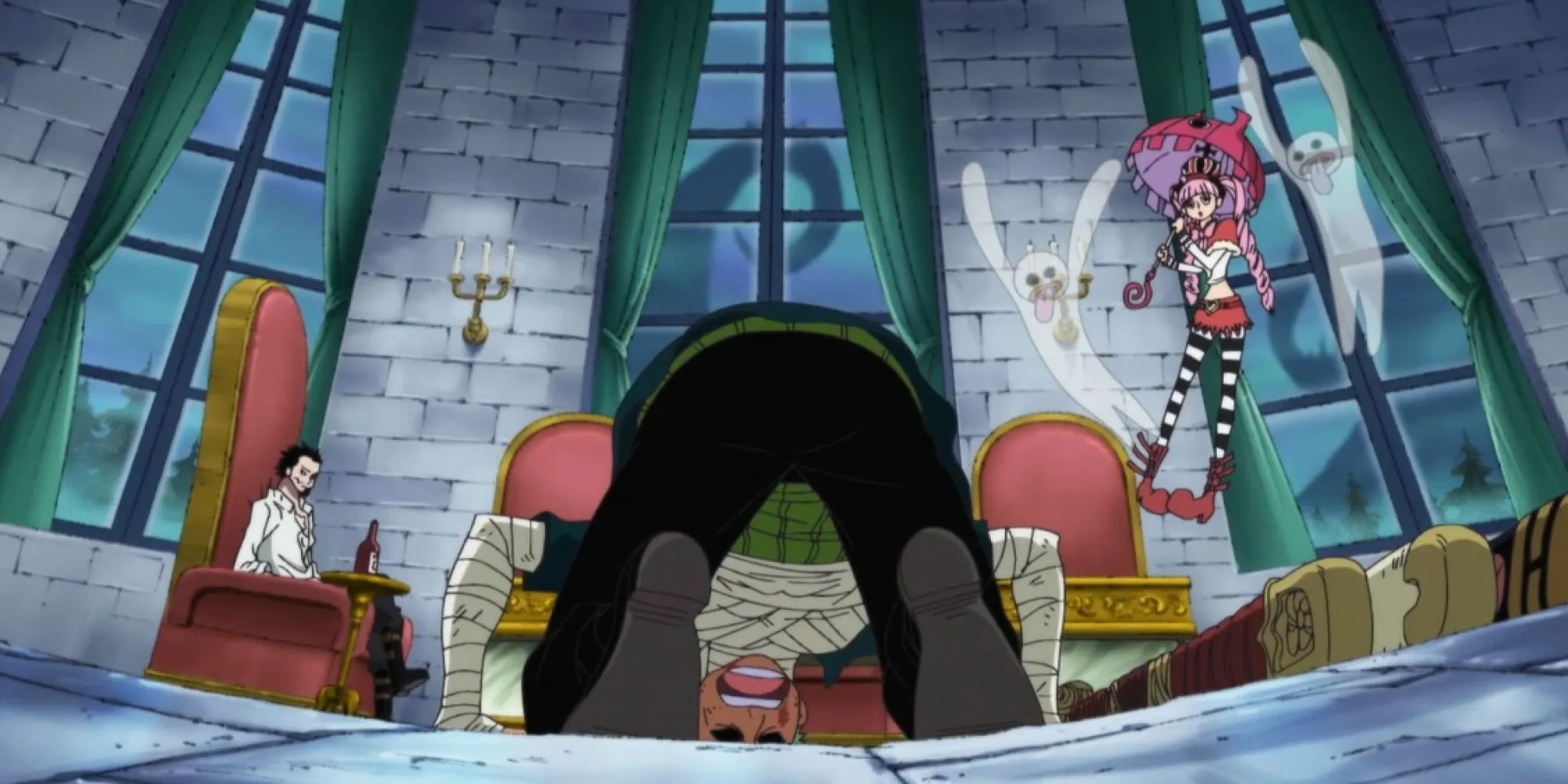 Cuộc chạm trán đầu tiên giữa Zoro và Mihawk ở Baratie, lời thách đấu định mệnh của kiếm sĩ trẻ