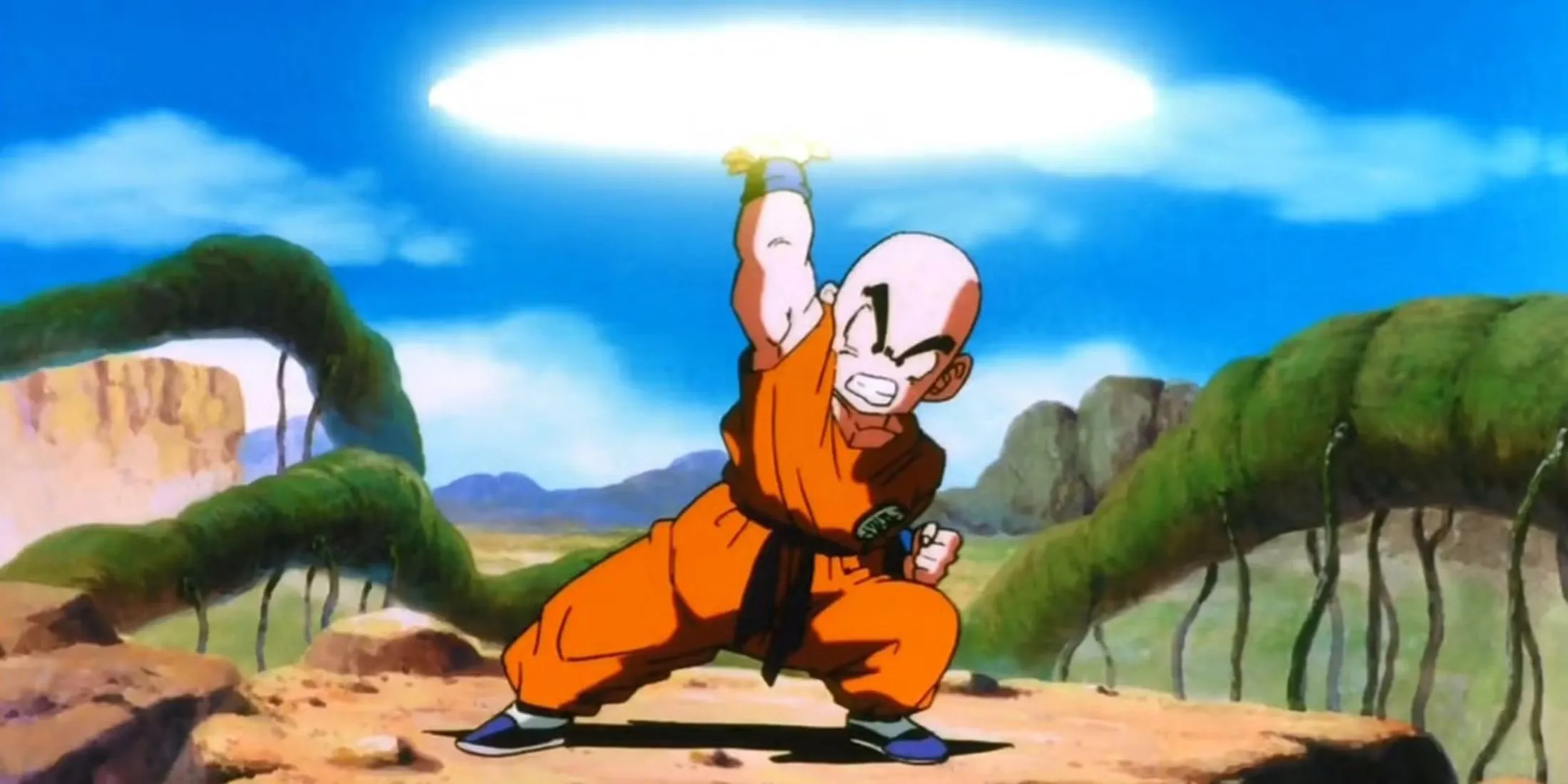 Krillin chuẩn bị sử dụng Kienzan (Đĩa Khí Cầu) trong Dragon Ball Z