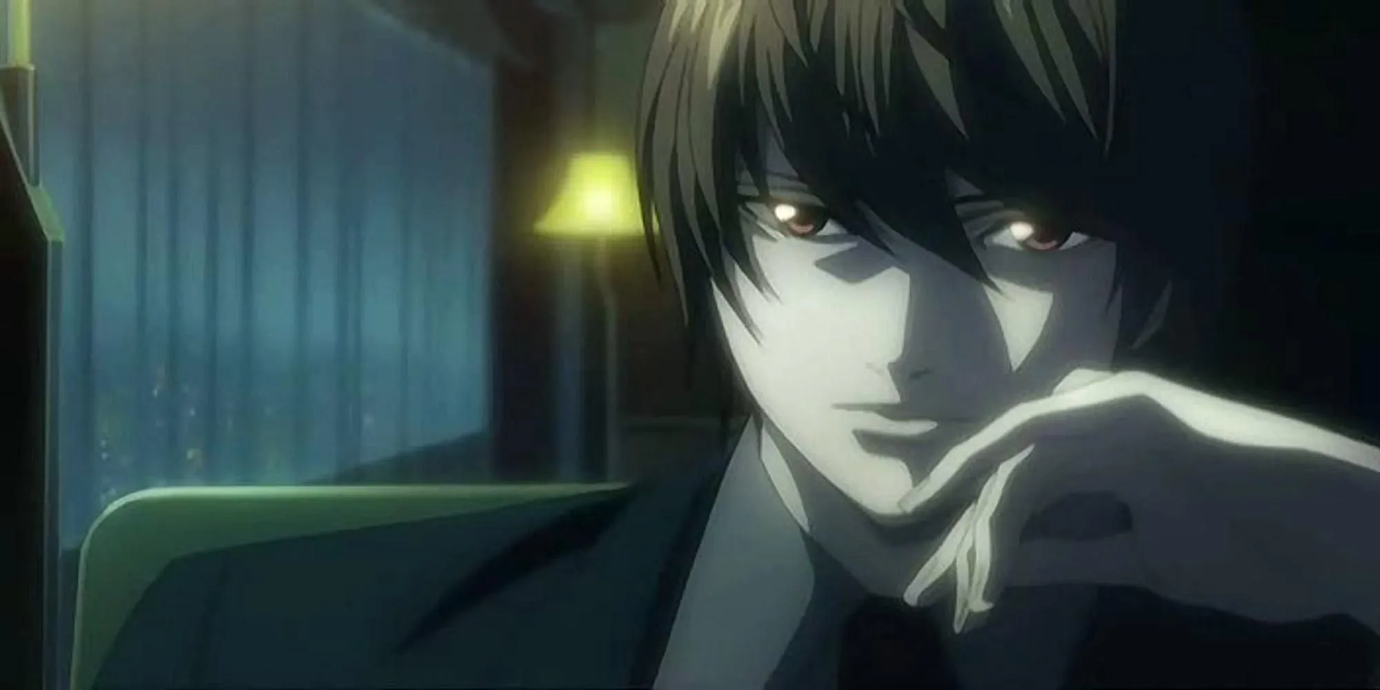 Light Yagami trong Death Note với ánh mắt quyết tâm khi thực thi 'công lý'
