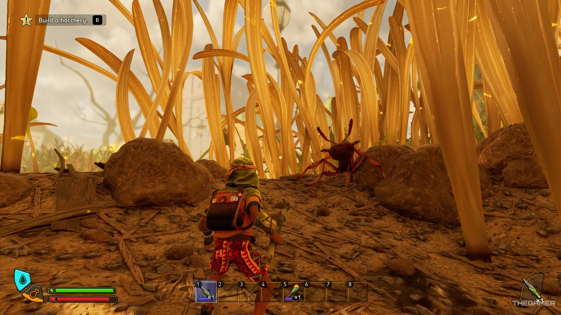 Người chơi đang giao chiến với Kiến Lính Đỏ (Red Soldier Ant) trong môi trường Grounded 2, minh họa chiến thuật tấn công hiệu quả