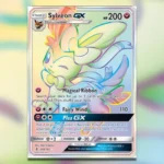 Thẻ bài Sylveon GX Secret Rare từ bộ Guardians Rising trong Pokemon TCG, thể hiện vẻ đẹp lấp lánh của Sylveon.