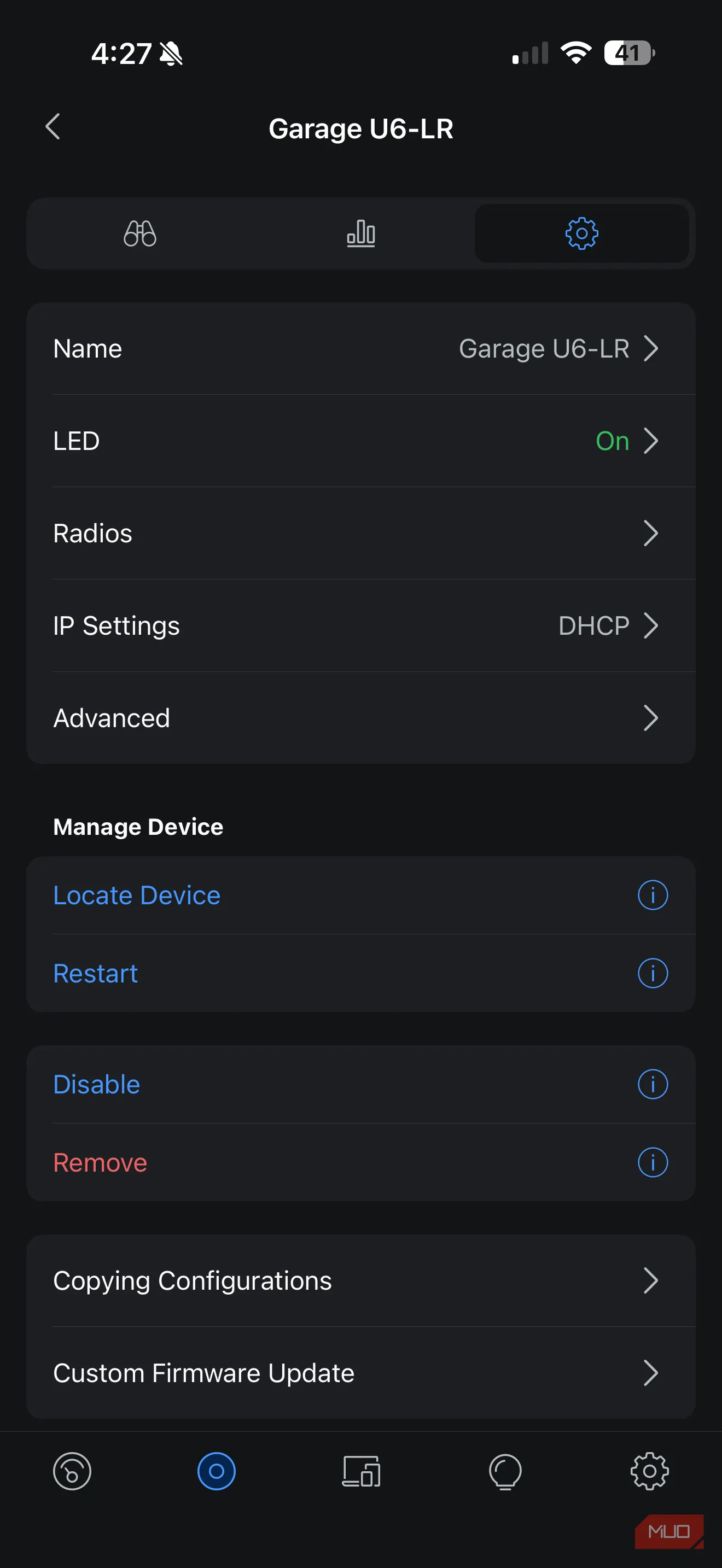 Ảnh chụp màn hình UniFi app phần cài đặt kênh radio cho access point