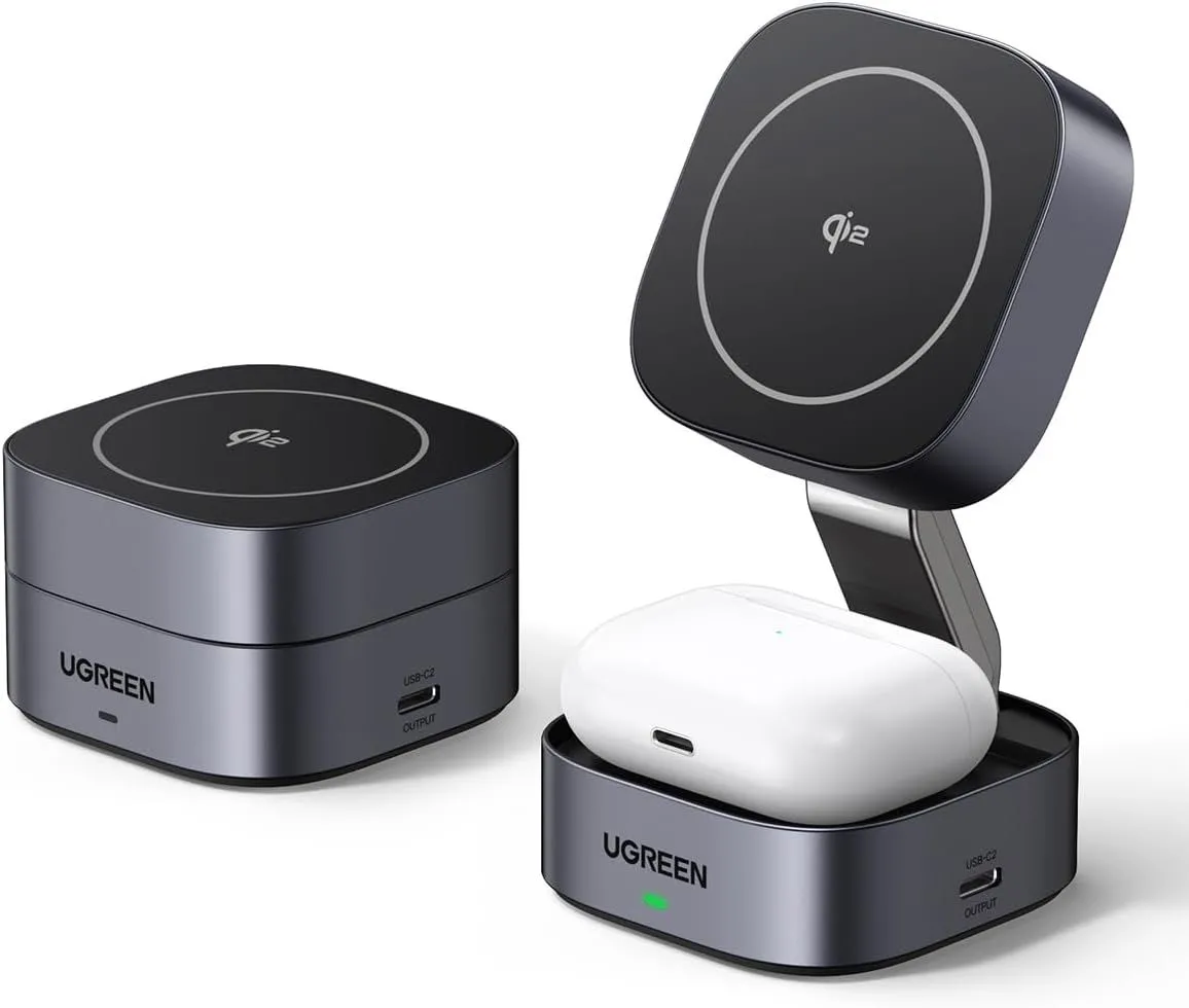 Đế sạc Ugreen Qi2 foldable dùng làm giá đỡ cho iPhone khi kết nối bàn phím ngoài