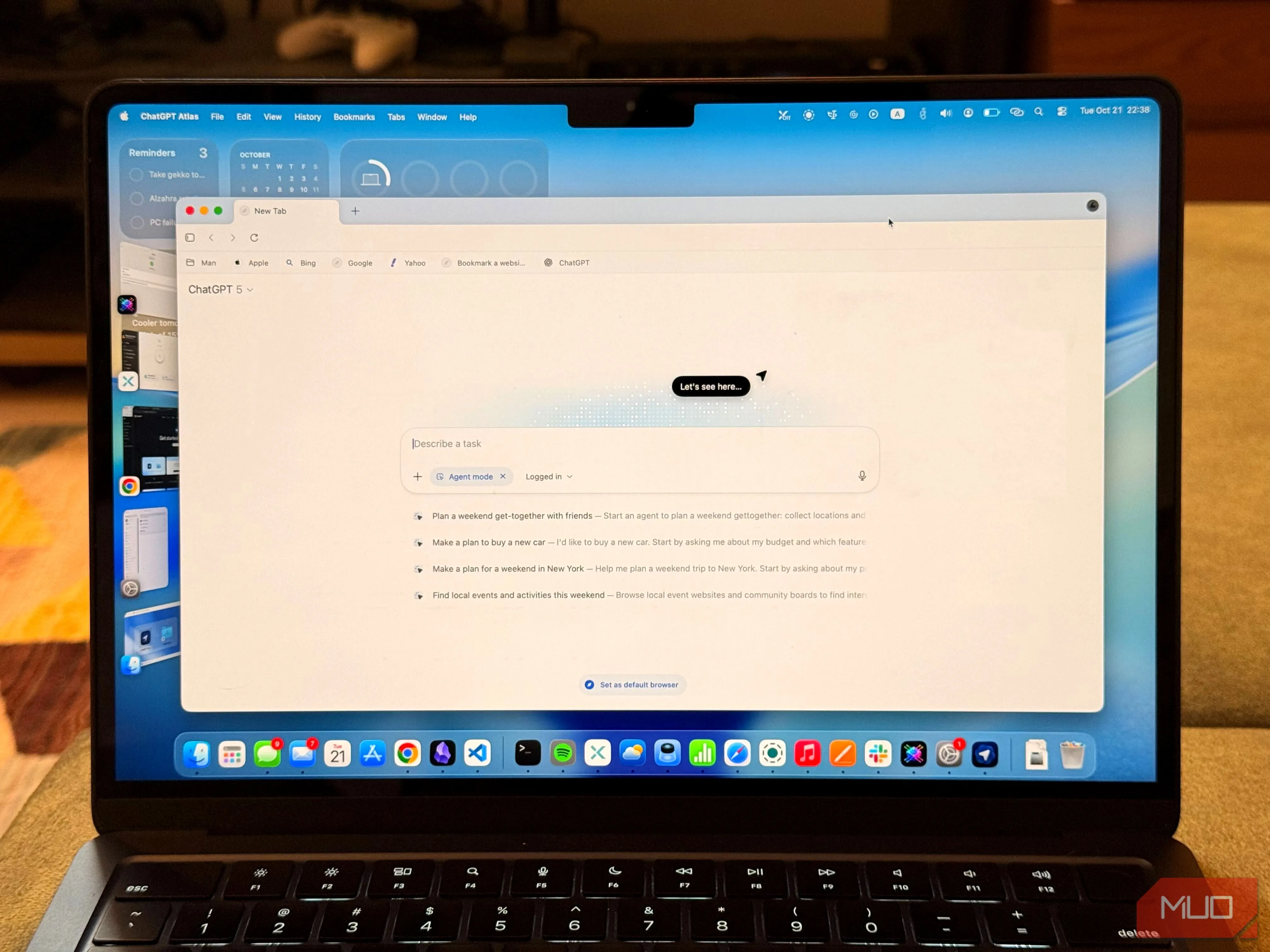 Giao diện ChatGPT Atlas Browser trên macOS, minh họa môi trường AI tích hợp