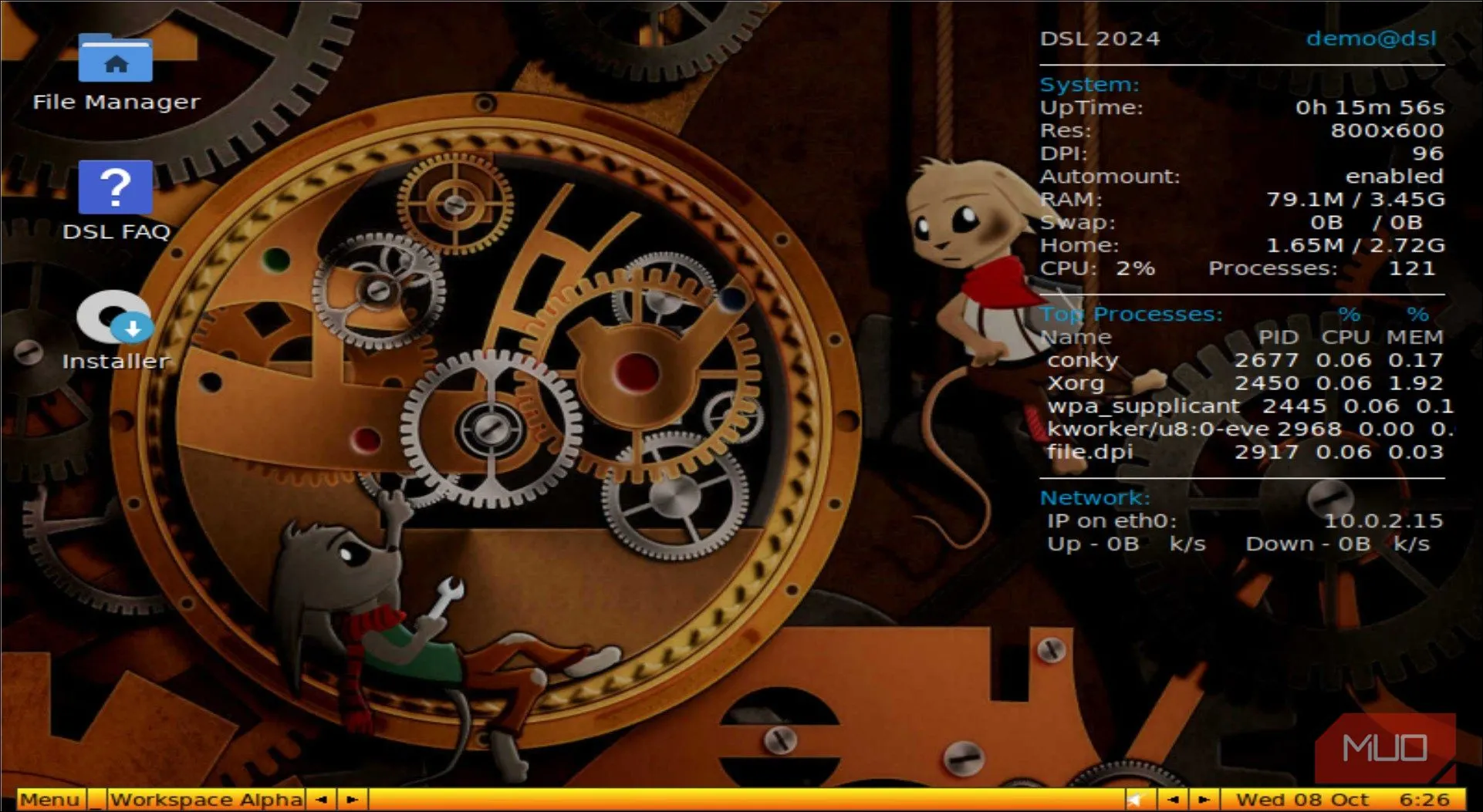 Giao diện desktop Damn Small Linux trên laptop cũ, boot nhanh và nhẹ