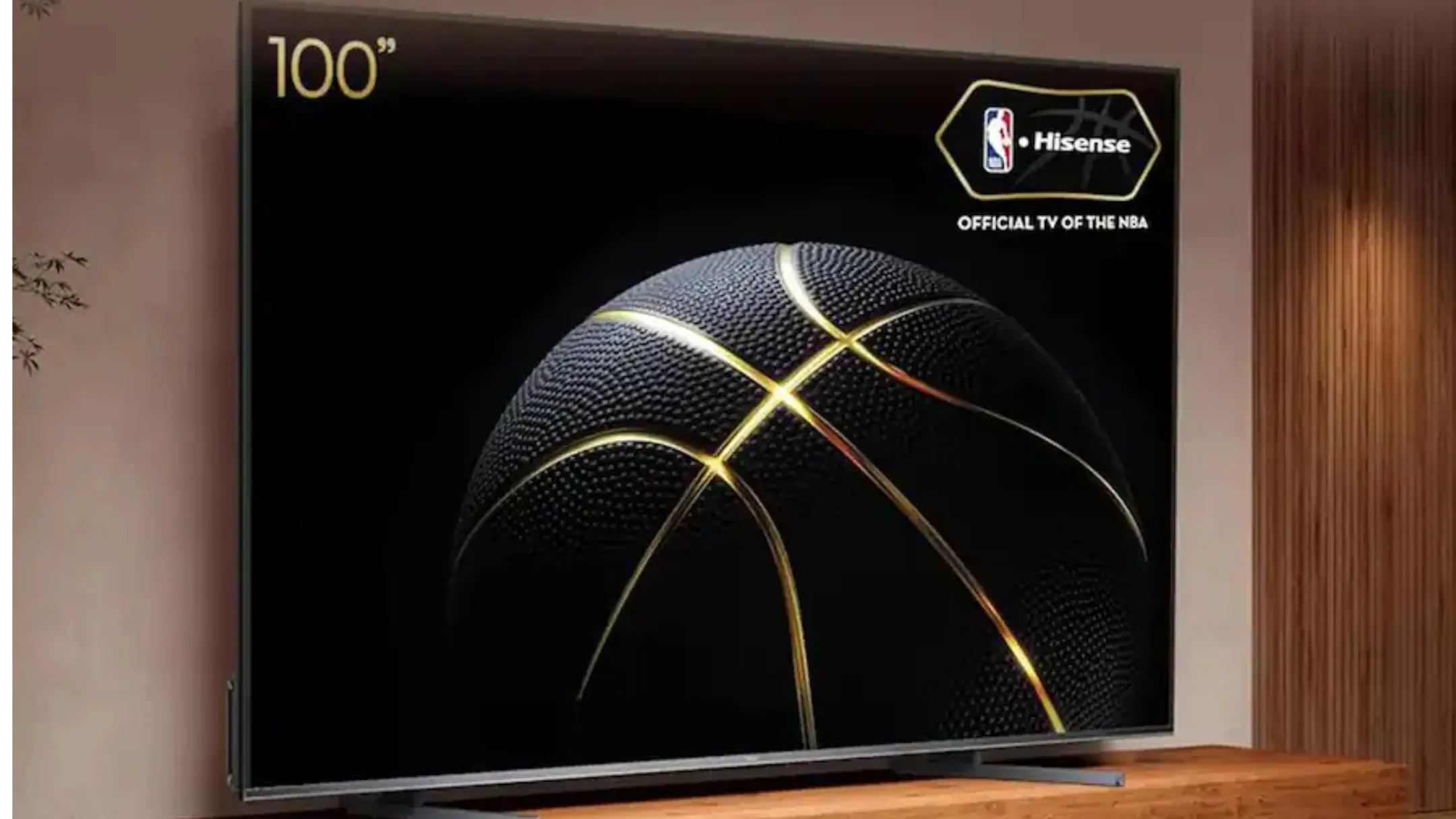 Hisense 100-inch QLED hiển thị màu sắc và góc nhìn rộng — minh họa tính năng giải trí