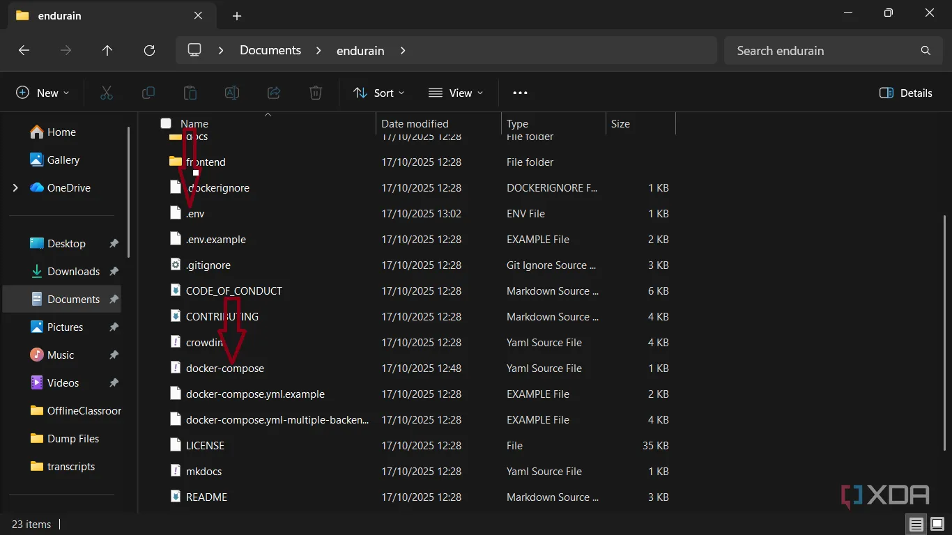 Thư mục Endurain đã clone hiển thị file .env và docker-compose.yml trong dự án cục bộ