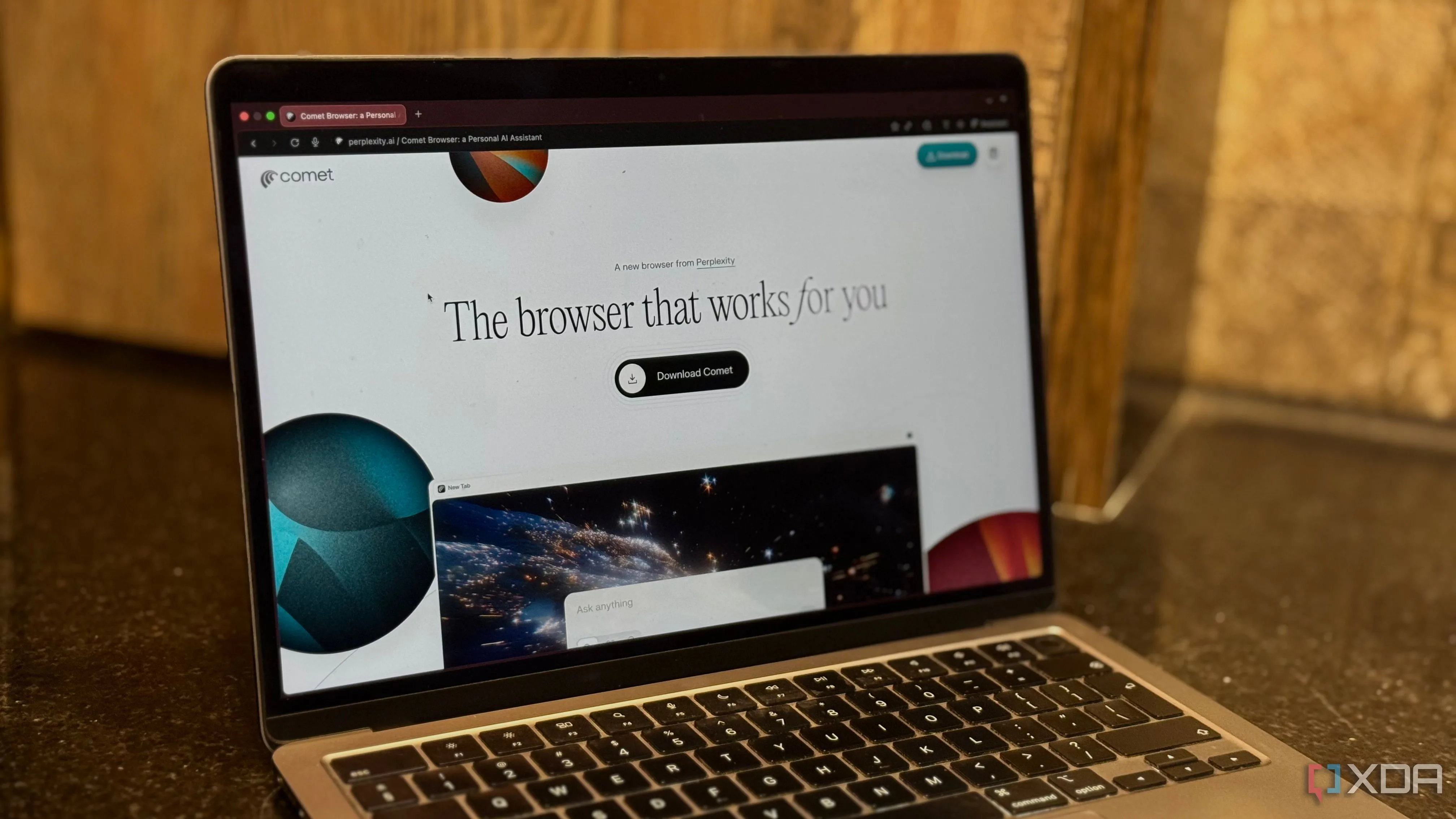 Trang tải Perplexity Comet hiển thị trên macOS, minh họa lựa chọn cài đặt và tuỳ chỉnh