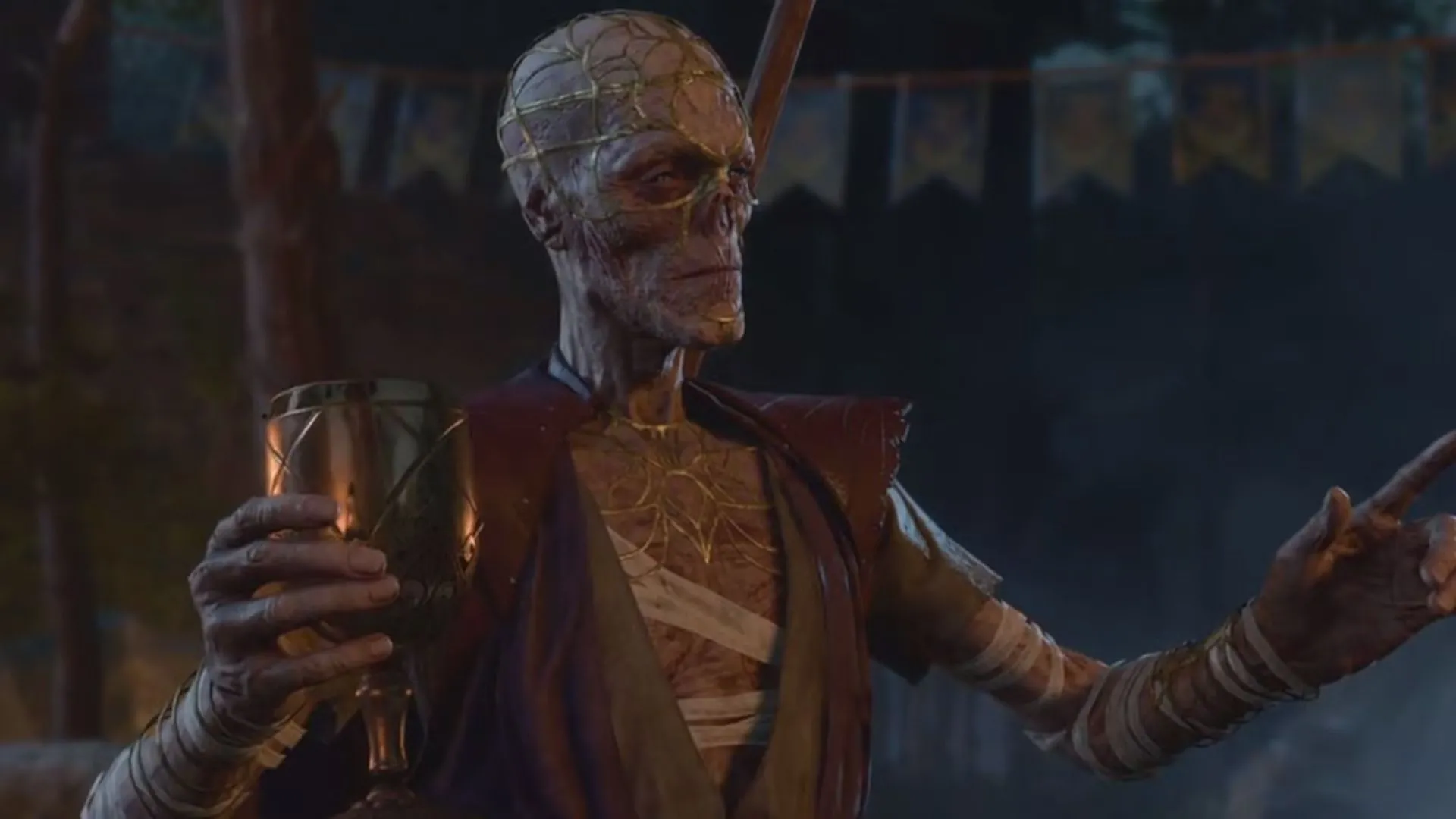 Withers cầm ly tại bữa tiệc trong Baldur's Gate 3, chủ nhà nghiêm túc với nội quy